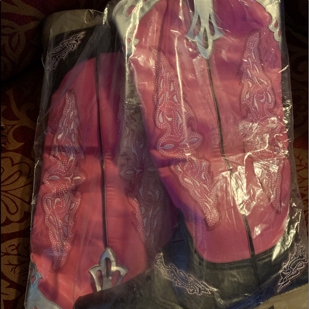Beautiful pink and black cowboy boots